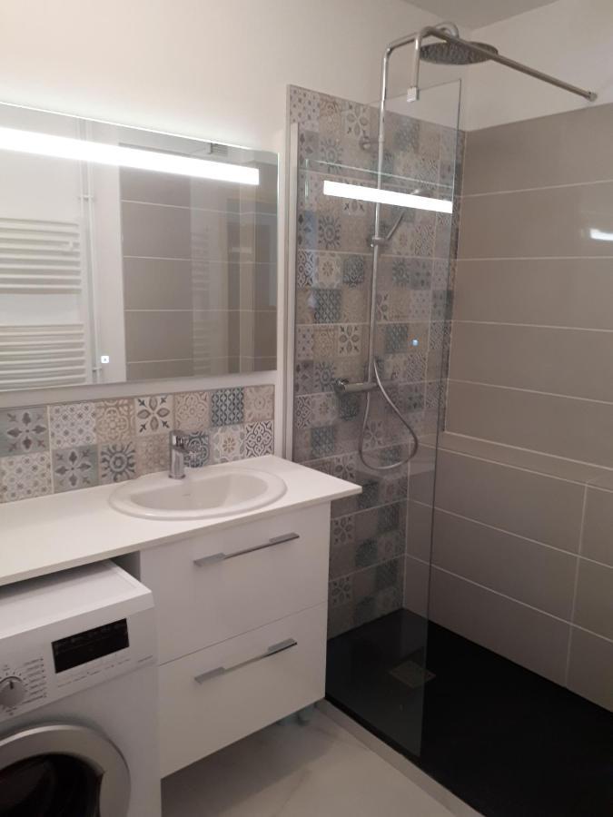 Residence La Garenne A La Grande Plage, Vue Mer, Piscine Et Parking Prive, 6 Personnes Saint Gilles Croix de vie Luaran gambar