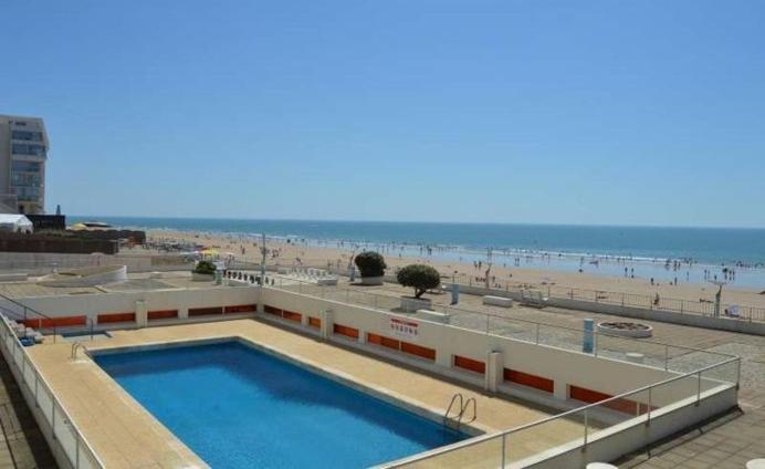 Residence La Garenne A La Grande Plage, Vue Mer, Piscine Et Parking Prive, 6 Personnes Saint Gilles Croix de vie Luaran gambar